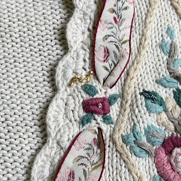 coquette vintage knit sweater floral vest 🎀💖🌸💝 - Picture 12 of 12